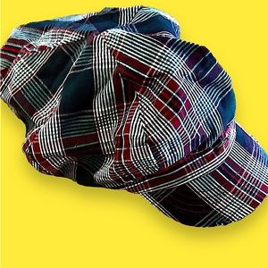 Low Start.   HOT Topic Old fashion paperboy cap. NWOT